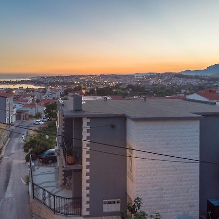 Sea View Apartments With Jaccuzzi Podstrana Exterior foto