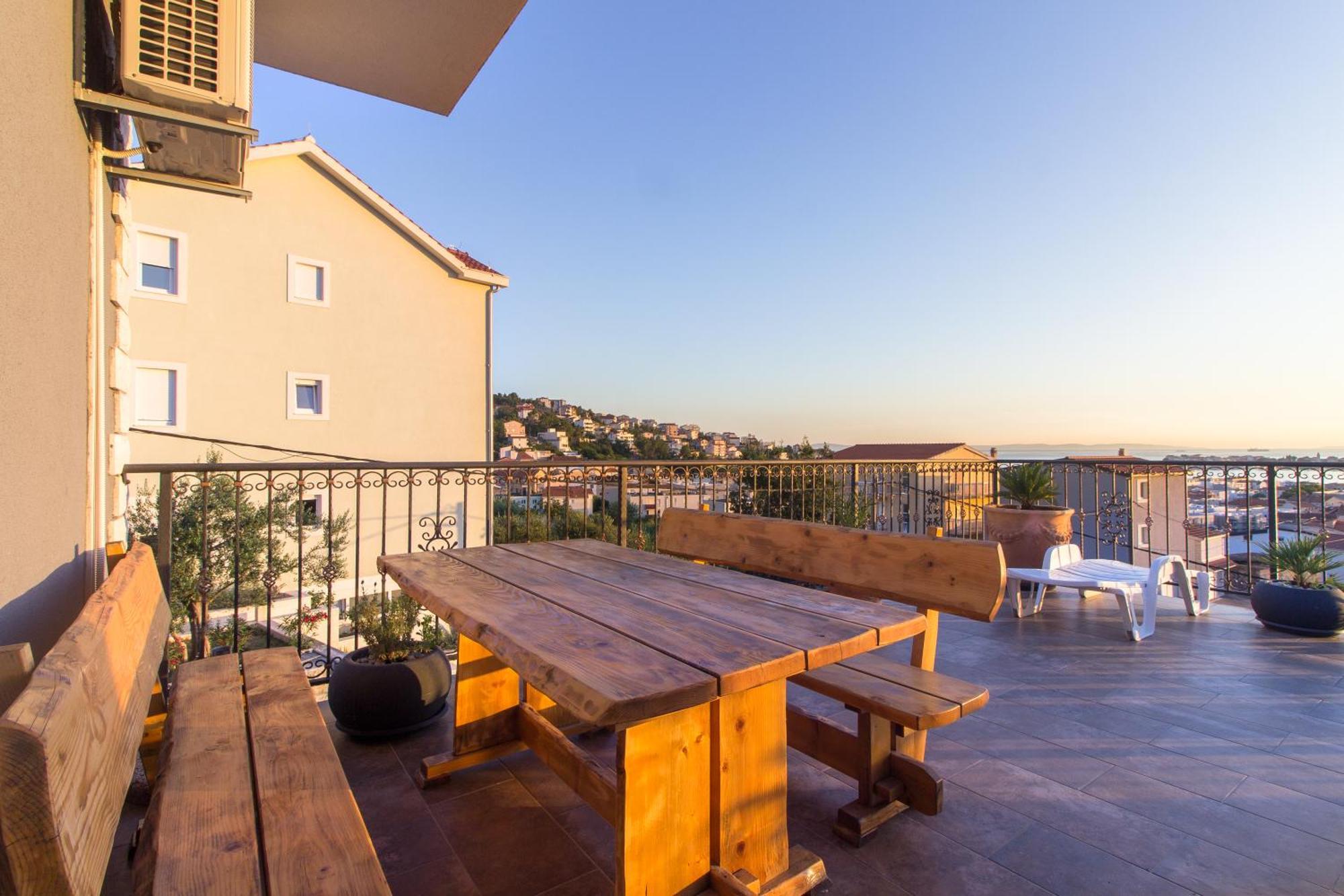 Sea View Apartments With Jaccuzzi Podstrana Exterior foto